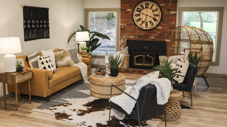 Unsellable Houses — s04e10 — In the Dog House