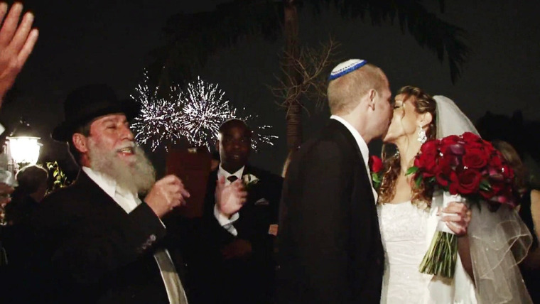 Four Weddings — s01e05 — ...And Fireworks