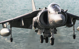 Air Warriors — s05e01 — Harrier