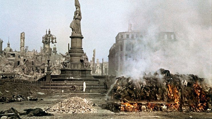 Greatest Events of World War II — s01e08 — Dresden Firestorm