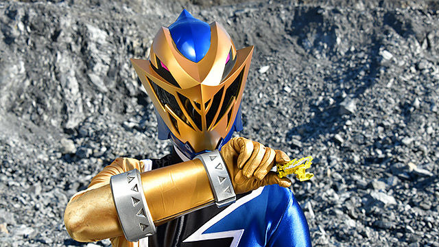 Super Sentai — s43e14 — The Golden Knight
