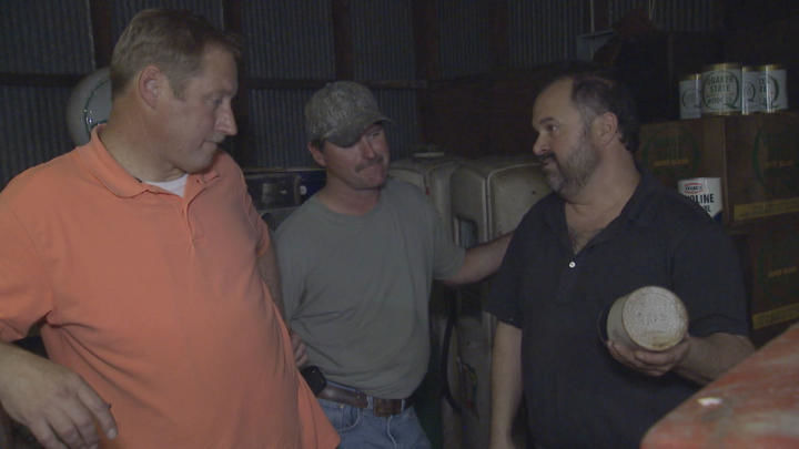 American Pickers: Best Of — s01e44 — We Got Gas