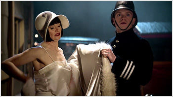 Miss Fisher's Murder Mysteries — s01e04 — Death at Victoria Dock