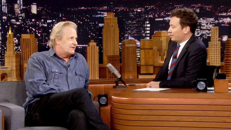 Ночное шоу с Джимми Фэллоном — s2018e54 — Jeff Daniels, Joe Manganiello, Mike Vecchione
