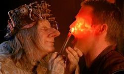 Farscape — s04e10 — Coup by Clam