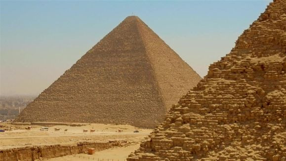 Lost Treasures of Egypt — s02e07 — Death of the Pyramids
