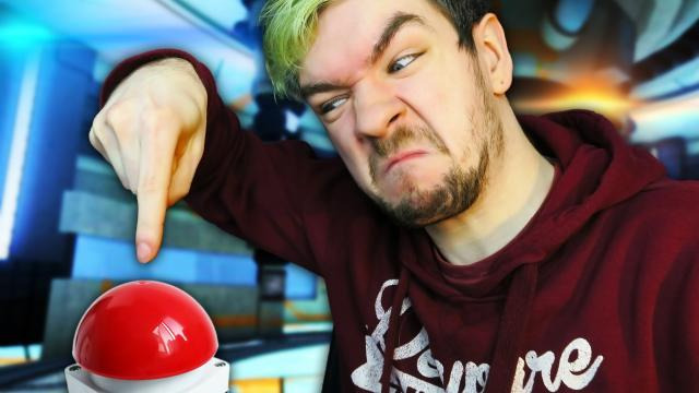 Jacksepticeye — s05e113 — CHANGE INTO ANY PERSON | Will You Press The Button? #5