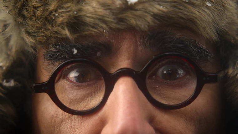 The Reluctant Traveler With Eugene Levy — s01e01 — Finland