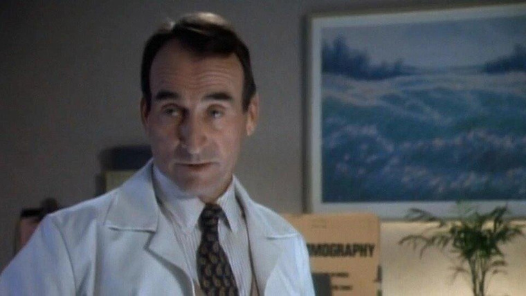 Доктор Дуги Хаузер — s04e09 — Do the Right Thing ... If You Can Figure out What It Is