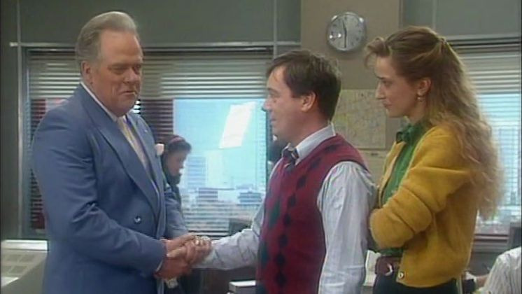 Drop the Dead Donkey — s02e10 — The Evangelist