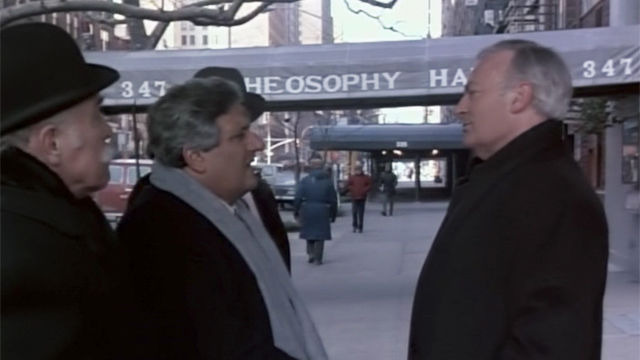 Уравнитель — s03e18 — No Place Like Home