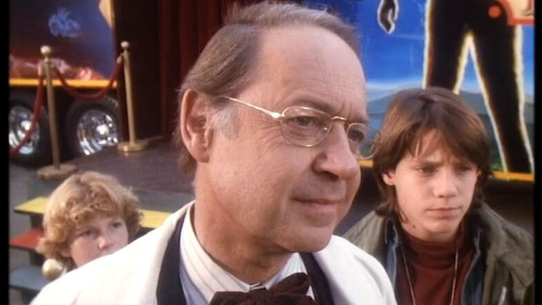 Эйри, Индиана — s01e11 — Marshall's Theory of Believability (a.k.a. Professor Hill)