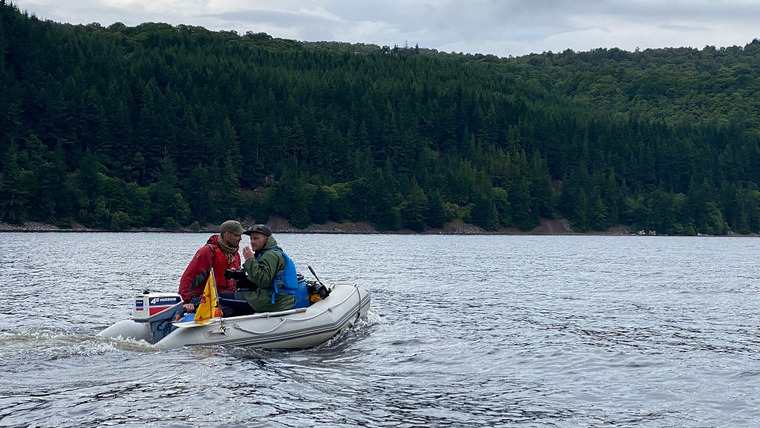 Roaming in the Wild — s02e06 — Loch Ness Pedalo Dreams