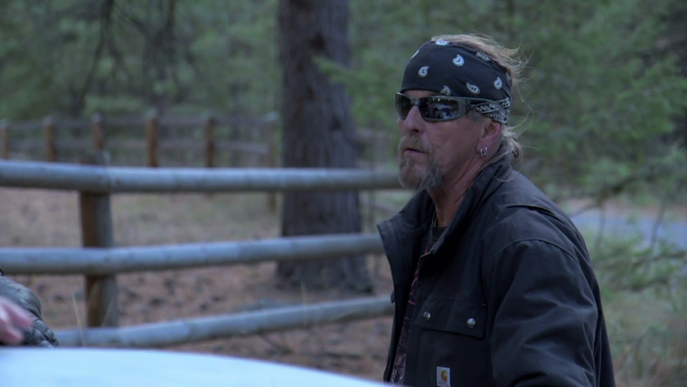 Rocky Mountain Bounty Hunters — s01e01 — Armed and Reckless