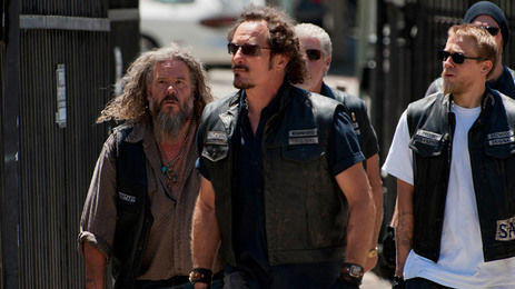 Sons of Anarchy — s04e07 — Fruit for the Crows