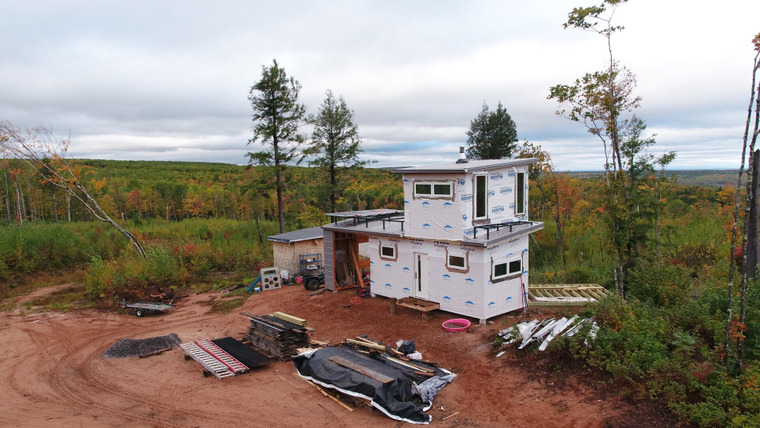 Building Off the Grid — s07e04 — Lake Superior Lodge
