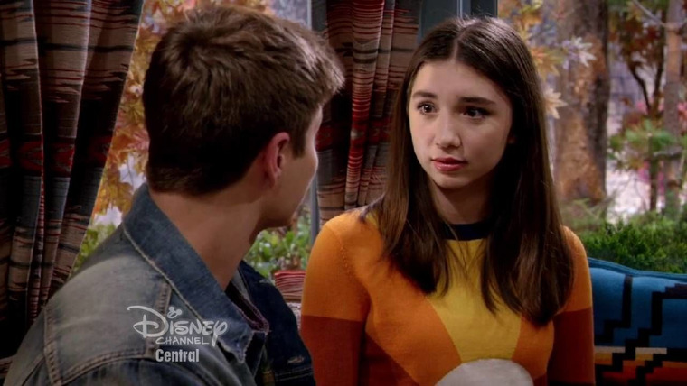 Истории Райли — s03e09 — Girl Meets Ski Lodge (2)