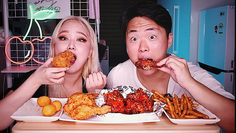 The Tea Party — s07e35 — Корейская Компания Подала в СУД за Мукбанг? Знаменитая корейская курица BBQ