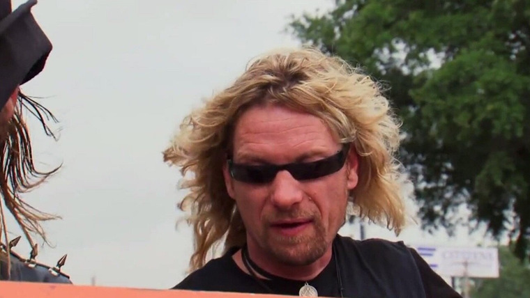 Billy the Exterminator — s03e06 — Bees from Hell