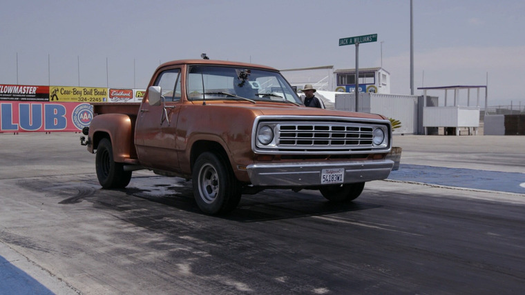 Roadkill Garage — s02e09 — Meet the Ford Muscle Truck!