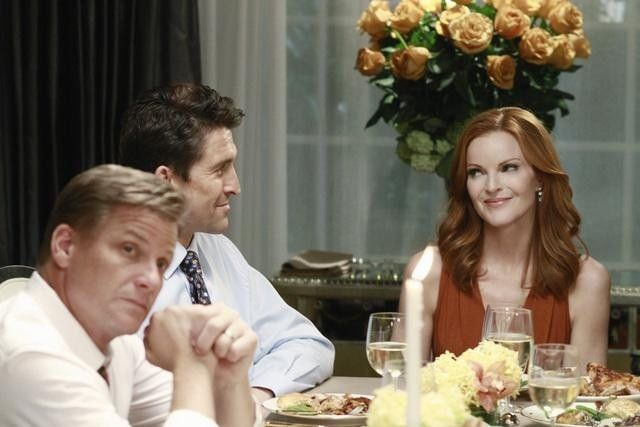 Desperate Housewives — s07e23 — Come on Over for Dinner