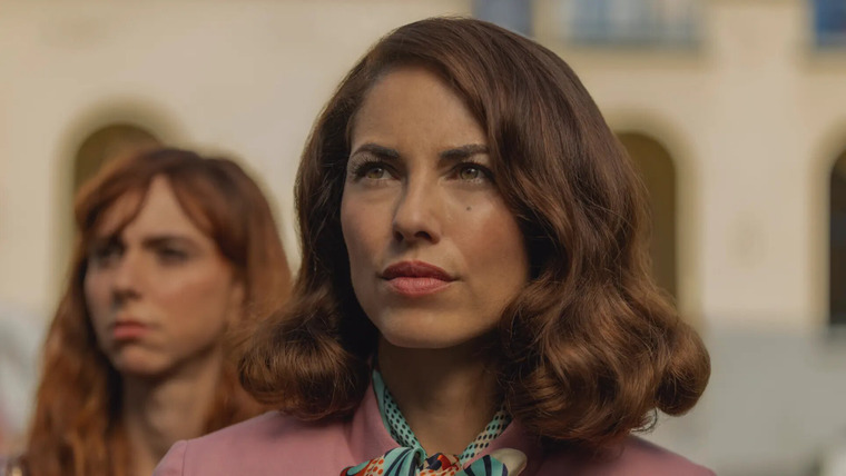 Женщины в синем — s01e01 — María