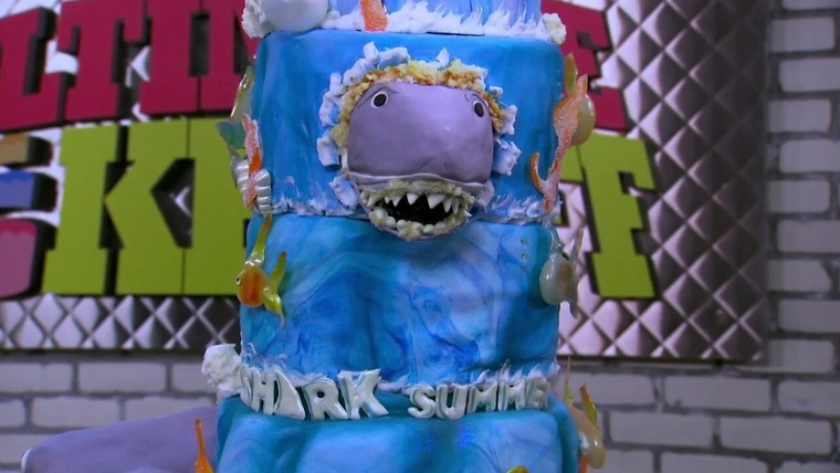 Ultimate Cake Off — s01e01 — Shark Summer