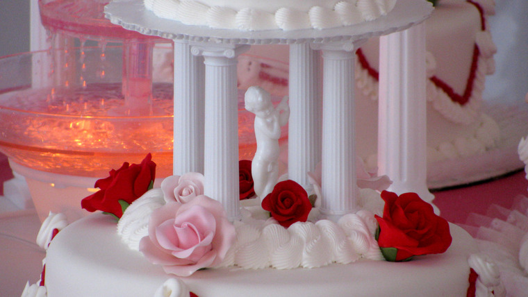 Король кондитеров — s03e03 — Roses, Romance, and a Romeo