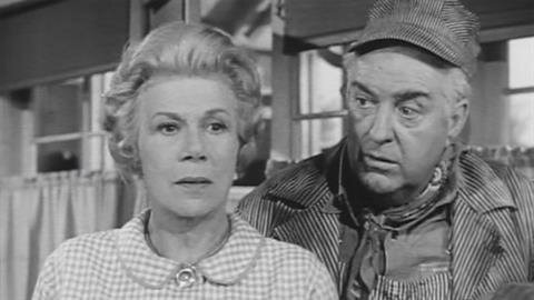 Petticoat Junction — s01e05 — The Courtship of Floyd Smoot