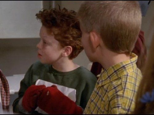 Malcolm in the Middle — s06e02 — Busey's Run Away