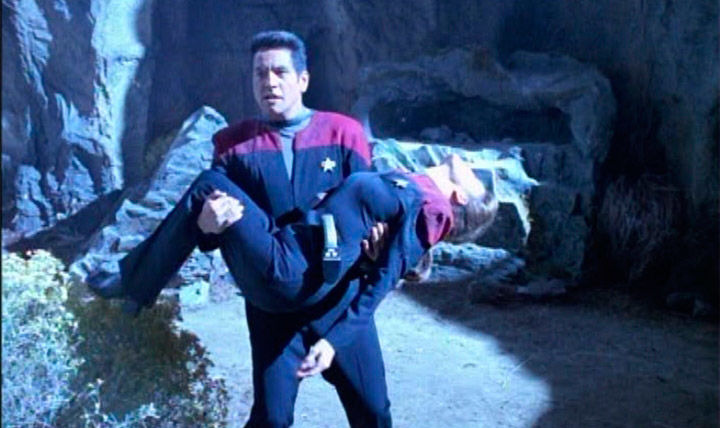 Star Trek: Voyager — s03e15 — Coda