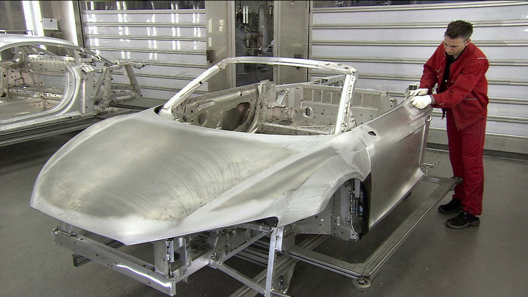 How It's Made: Dream Cars — s01e04 — Audi R8