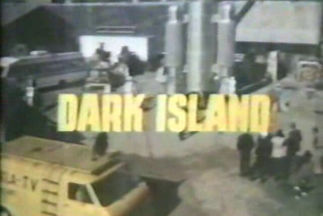Salvage 1 — s01e03 — Dark Island