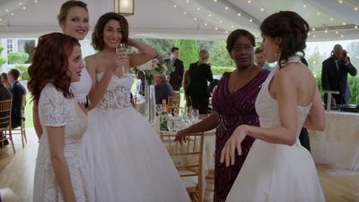 Girlfriends' Guide to Divorce — s02e13 — Rule #59: Happily Ever After is an Oxymoron