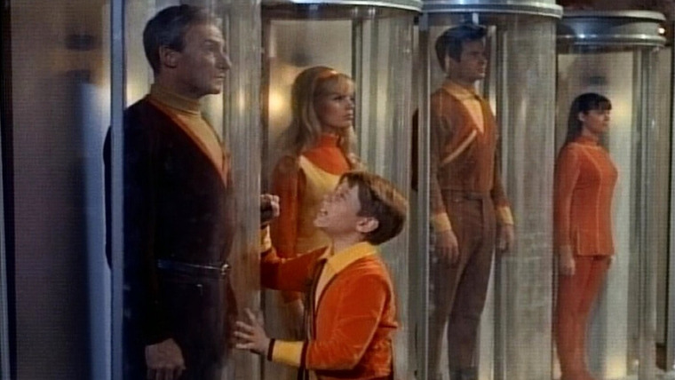 Irwin Allen's Lost in Space — s02e27 — The Phantom Family
