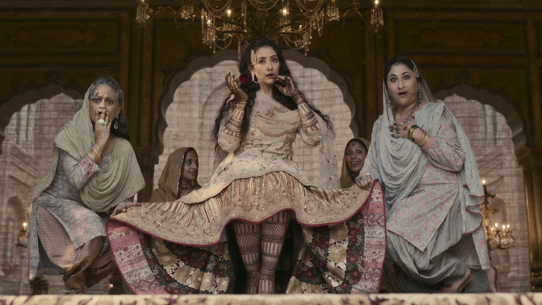 Хираманди: блеск бриллиантов — s01e01 — Mallikajaan - The Queen of Heeramandi