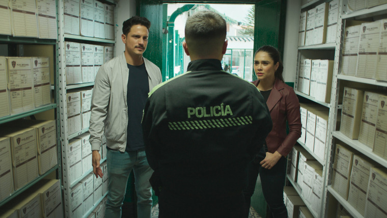 Romina Poderosa — s01e17 — Calidoso y Alex visitan a Sonia Mendigaña y empiezan a unir las piezas para encontrar sospechosos