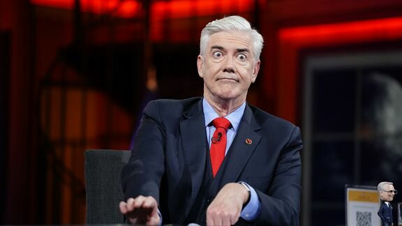 Shaun Micallef's MAD AS HELL — s13e01 — Episode 1