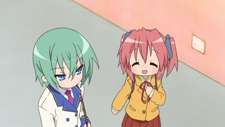 Lucky Star — s01e14 — Under One Roof