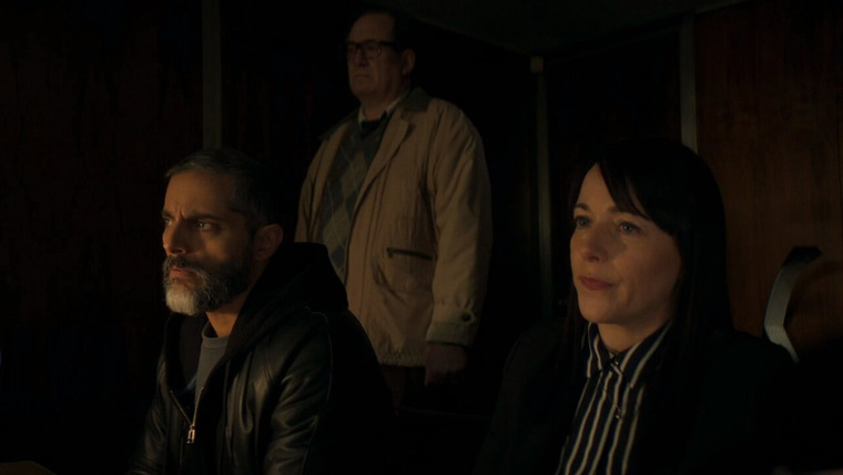 Бронзовый сад — s03e07 — El Botón