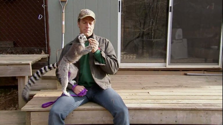 Dirty Jobs — s03e22 — Exotic Animal Keeper