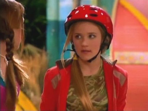 Hannah Montana — s01e13 — You're So Vain, You Probably Think This Zit is About You