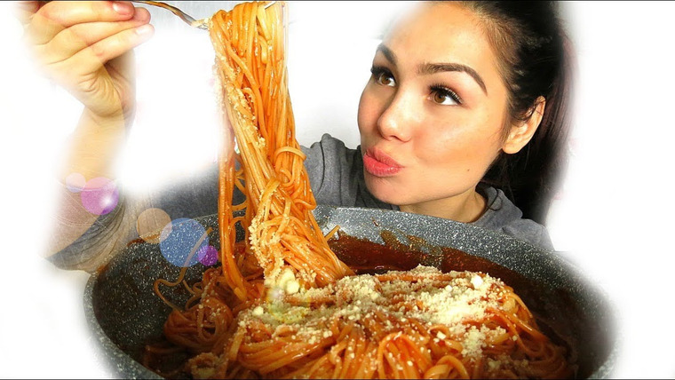 Veronica Wang — s04e55 — Sweet Filipino Spaghetti 먹방 Mukbang | Eating Show | Story Time 18+