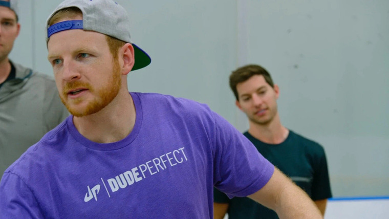 The Dude Perfect Show — s02e09 — Battle of the Senseless & Action Photoshoot