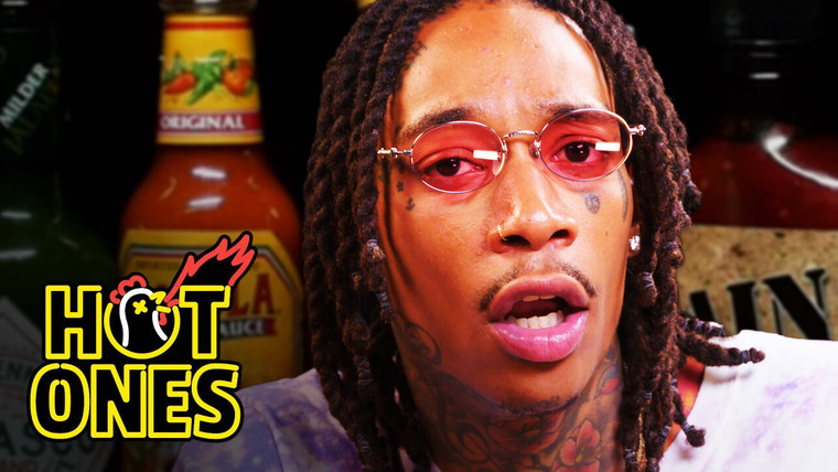 Hot Ones — s06e07 — Wiz Khalifa Gets Smoked Out by Spicy Wings