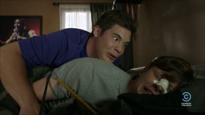 Workaholics — s04e11 — The One Where the Guys Play Basketball and Do the Friends Title Thing
