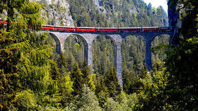 Rail Away — s2001e01 — Zwitserland