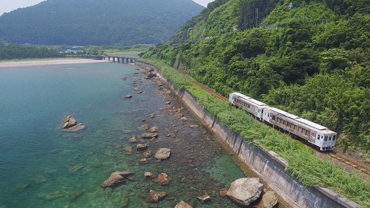 Train Cruise — s01e28 — The Southern Rays and Breezes of Miyazaki