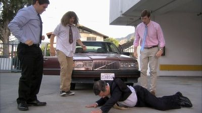Workaholics — s01e10 — In the Line of Getting Fired