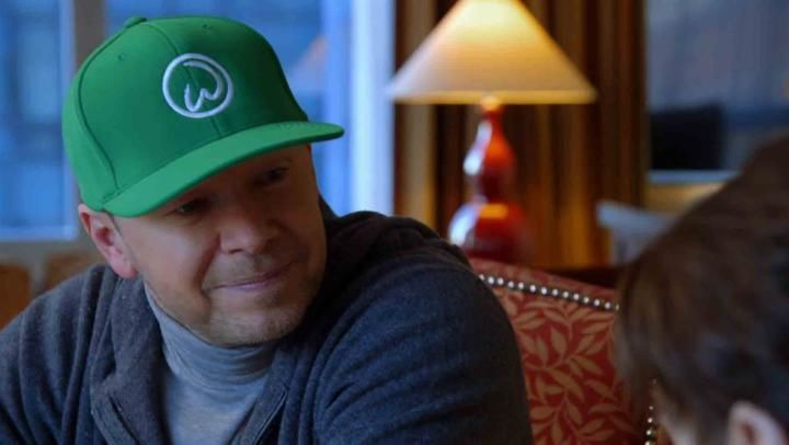 Wahlburgers — s09e04 — Wahlburgers Are Virtually Everywhere